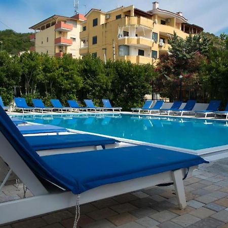 Hotel Besani Δυρράχιο Εξωτερικό φωτογραφία
