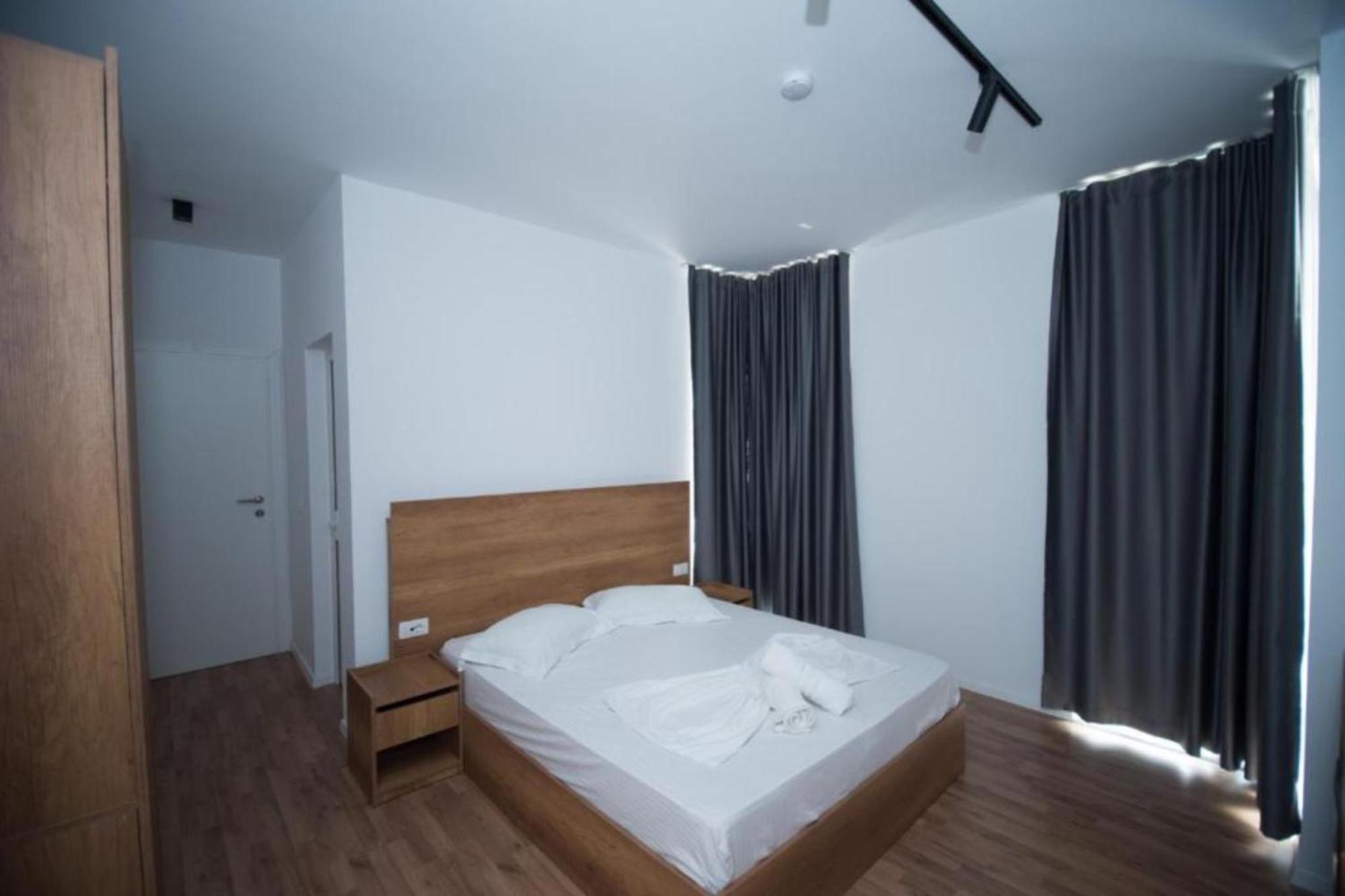 Hotel Besani Δυρράχιο Εξωτερικό φωτογραφία
